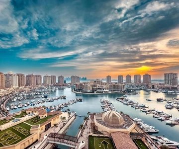 Doha: Guided City Tour with Hotel or Airport Transfer