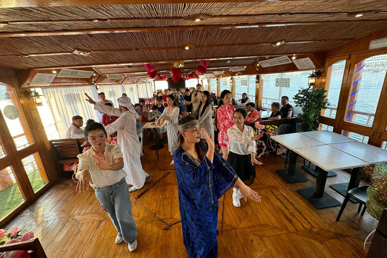 Dubaj: Luksusowy rejs z muzyką na żywo