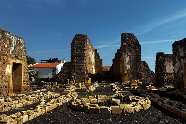 Cidade Velha - Private Tour to the First Historic City on Santiago Island Old Town - Private Tour to the First Historic City on Santiago Island