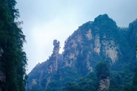 Private Zhangjiajie Tour: Elevator, Avatar, Stream & Valley Opt C: Private Guide & Transfer – Downtown