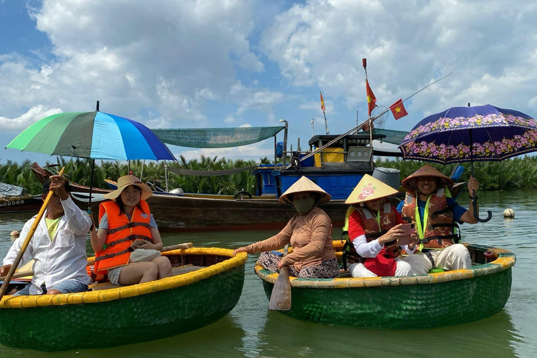 Hoi An: lekcja gotowania z wycieczką po targu i rejsem łodzią z koszem