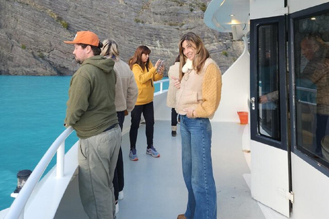 GLACIERS GOURMET Perito Moreno Navigation Full service VIP service *WITH* Transfer, Gourmet Menu & FOOTBRIDGES