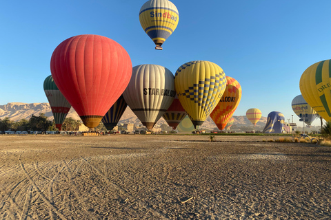Luksor: Lot balonem nad Zachodnim Brzegiem przed wschodem słońca