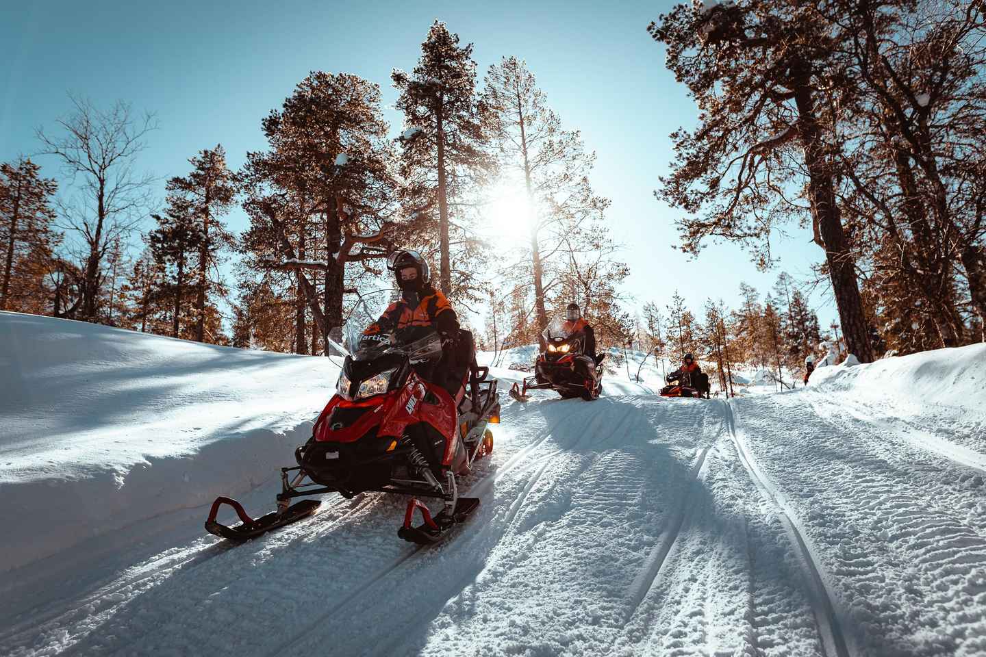 Rovaniemi: Private 2-hour Snowmobiling Quick Spin