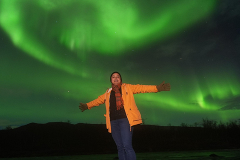 Tromsø: English/Spanish Aurora Pathfinder Tour with Photos Tromsø: English/Spanish Aurora Hunting Private Minibus Tour