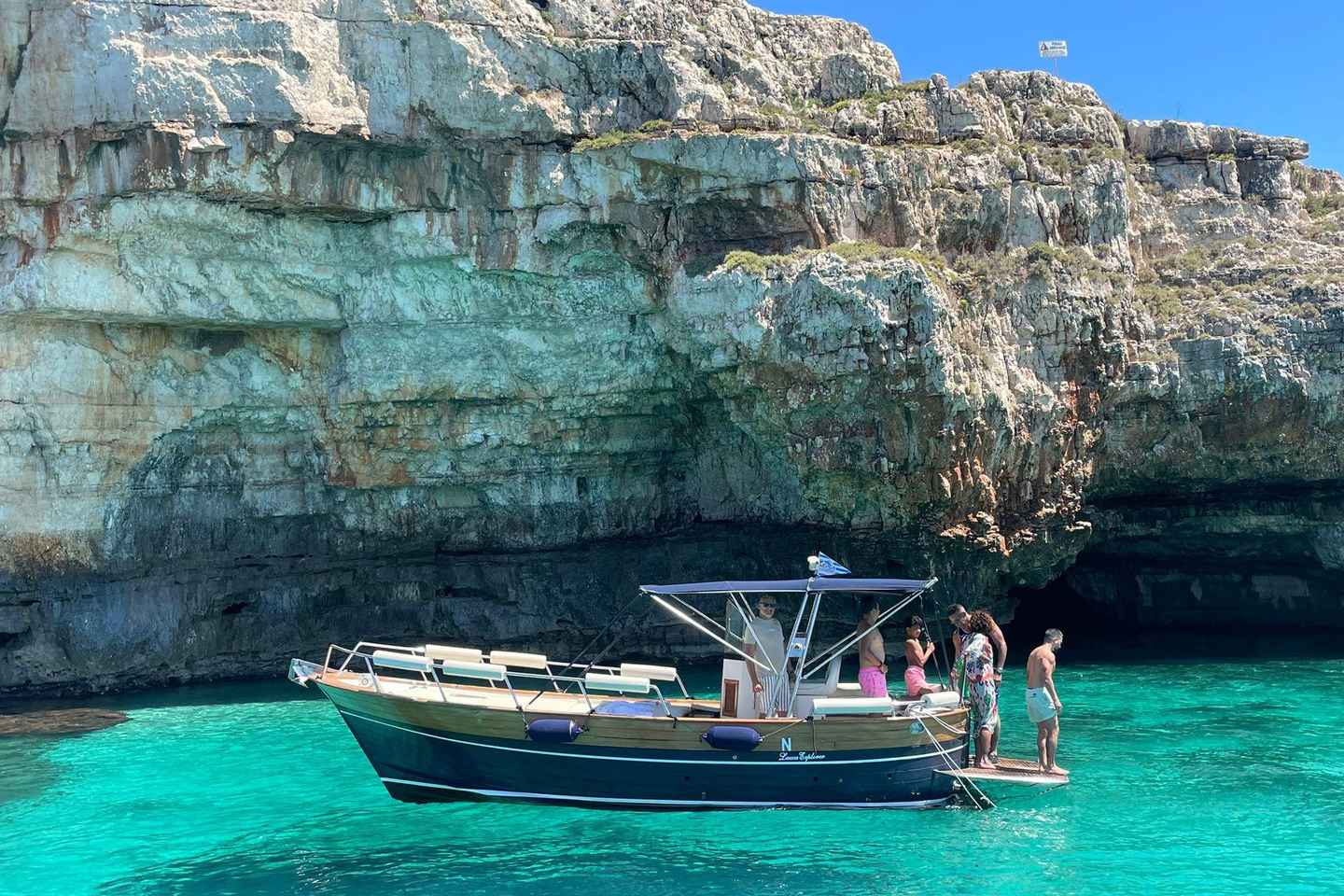 Santa Maria di Leuca : Tour in barca ,grotte e snorkeling