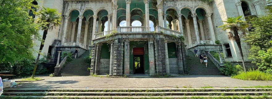 Sanatori abbandonati di Tskaltubo - tour di gruppo da Kutaisi