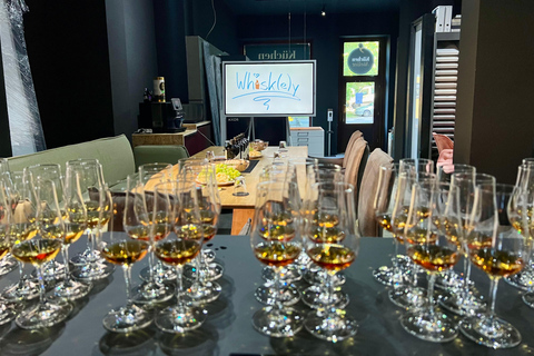 Dresden: Whisky Tasting Experience with Expert Guidance