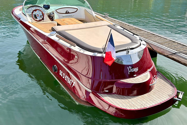 Strasbourg: Private boat-tour on the River Ill with skipper – Picasso (4 people) Strasbourg: Private River Ill Boat Tour with Skipper – Picasso (4 people)