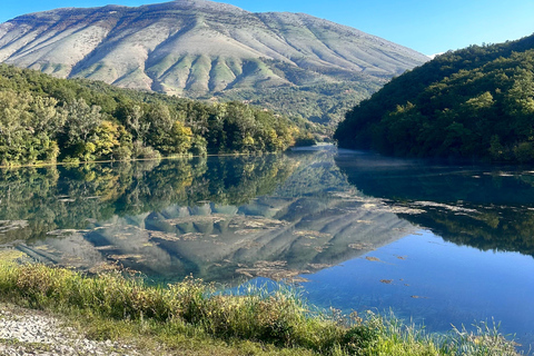 Ksamil oder Saranda: Blaues Auge &amp; Lekuresi-Burg 4-stündige Tour