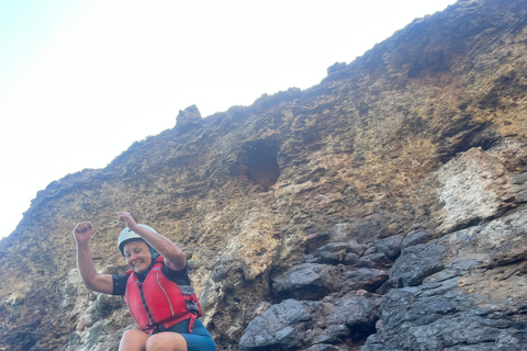 Experiencia de coasteering en Ibiza