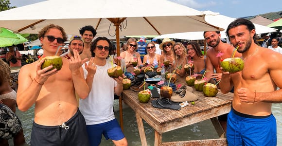 Cartagena Urban Party Boat to Cholón: 5 Stops with Lunch and Drinks