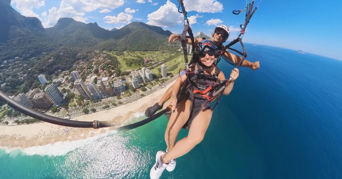 Paragliding Tandem Flight with the Most Beautiful View of Rio de ...