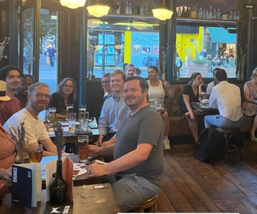 Londres: Tour pelos pubs do West End com peixe com batatas fritas