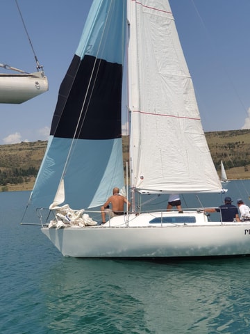 Tbilisi: Sailing Class at Tbilisi Sea