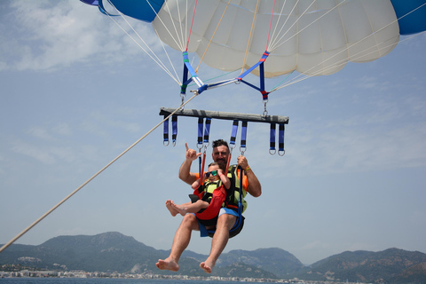 Marmaris Watersport Parasaling Experience with Hotel Pickup Parasailing Experience for Double Participants