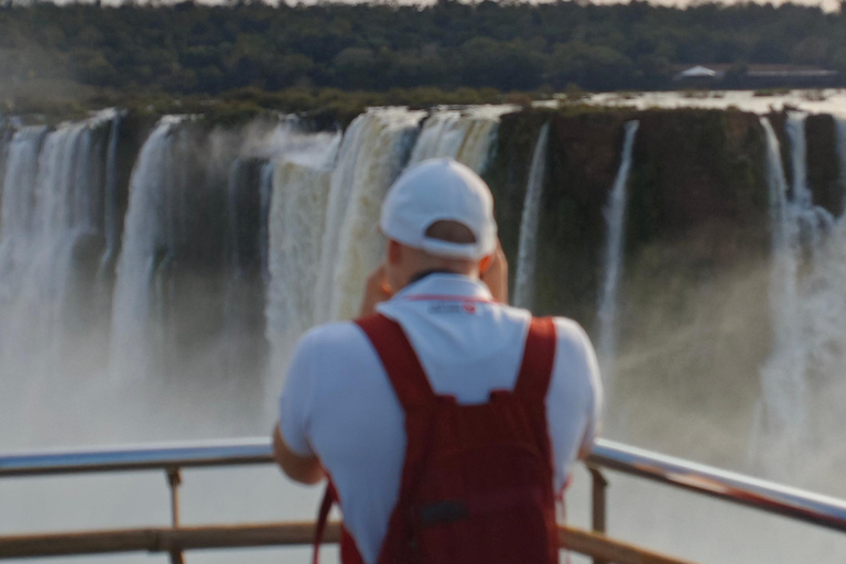 Bird Park & Iguassu Falls Private tour