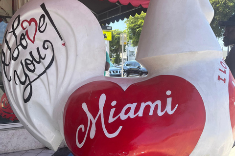 Miami: City Bus Tour-Discover the City's Hidden Treasures