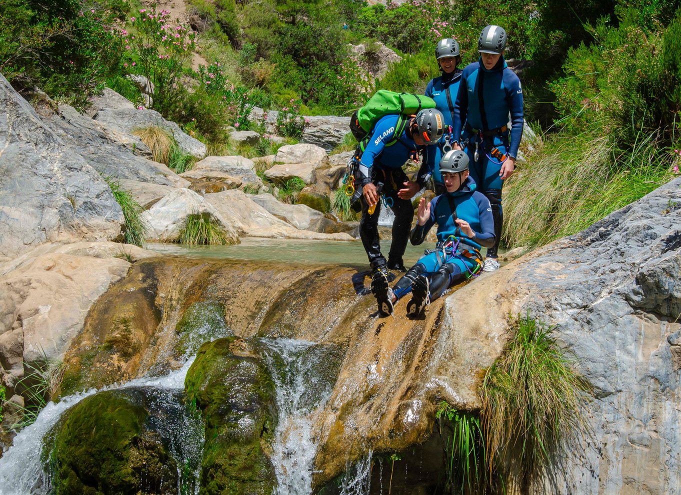 Fra Granada: Rio Verde Canyoning Tour med frokost