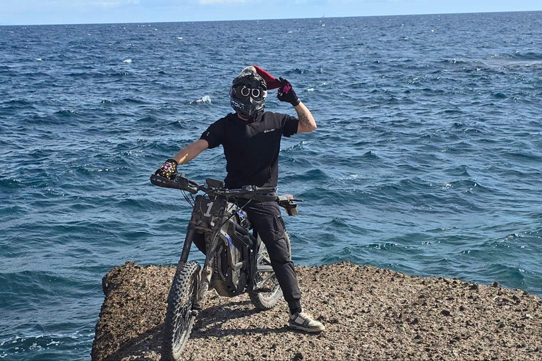 Tenerife: Ocean View Electric Dirt Bike Coastal Adventure 20 min Talaria EBike Test Drive on dirt track