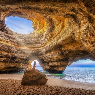Portimão: cueva de Benagil en lancha y atardecer opcional