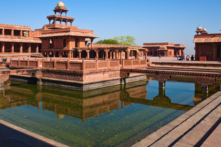 From Agra: Fatehpur Sikri Private Guided Tour by car