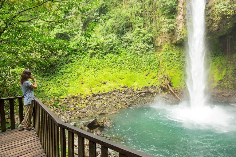 COSTA RICA:UPPTÄCK COSTARICAS VILDA DJUR-STRAND &amp; SKOG 2VECKOR