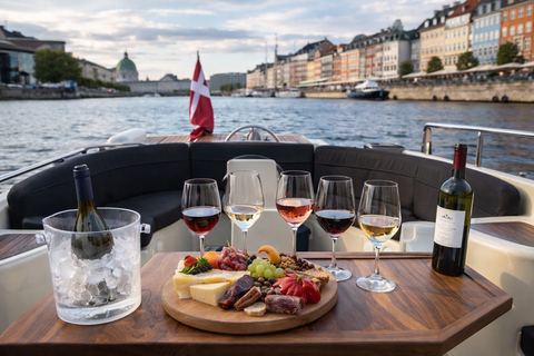 Private 2-Hour Copenhagen Canal Cruise with Wine Tasting Copenhagen: Private 2-Hour Boat Tour with Wine Tasting