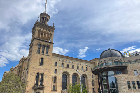 تبليسي: جولة سيرًا على الأقدام لاكتشاف الماضي السوفييتي