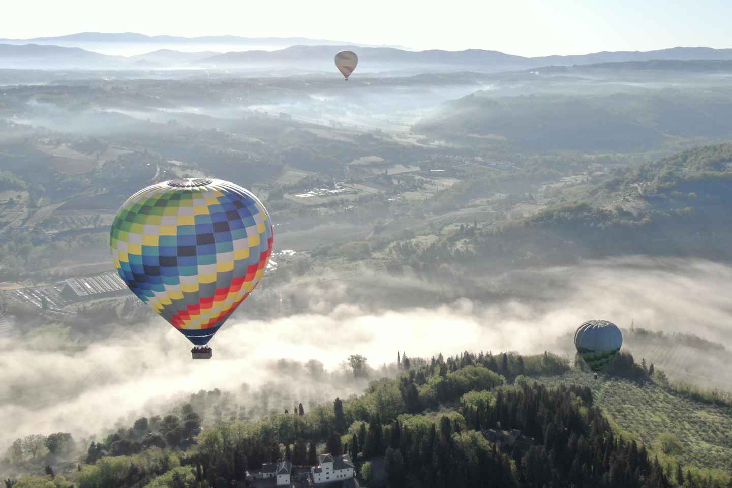 Val D'orcia Pienza: Montalcino Paseo Privado en Globo Aerostático
