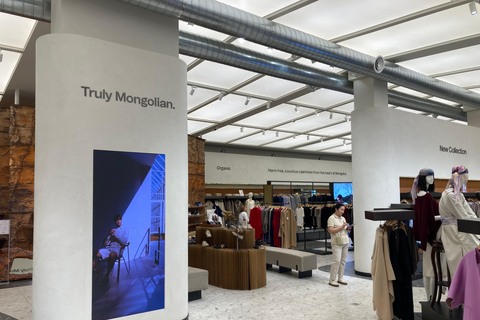 Ulaanbaatar: Gobi Cashmere Flagship Store Shopping Tour