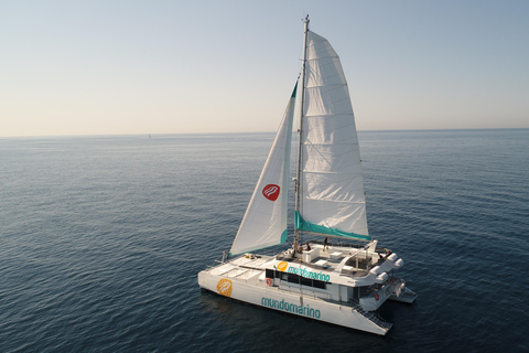 Malaga: Sailing Catamaran Sunset Cruise with Live DJ & Drink