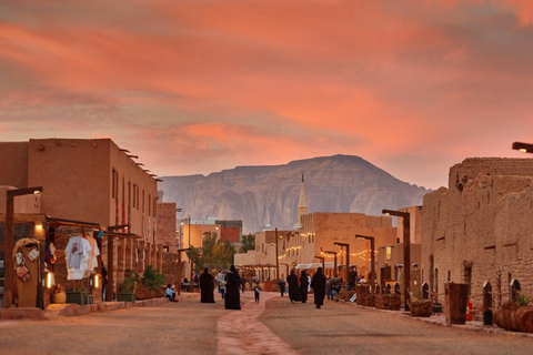 From Madinah: AlUla 2-Day Private Tour with Hotel Stay 2-Day AlUla Tour — Premium Hotel Stay