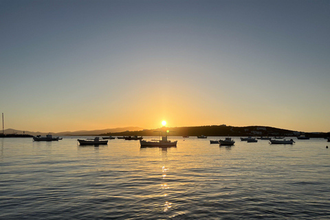 Paros: Sunset Boat Trip with Soft Drinks and Local Wine