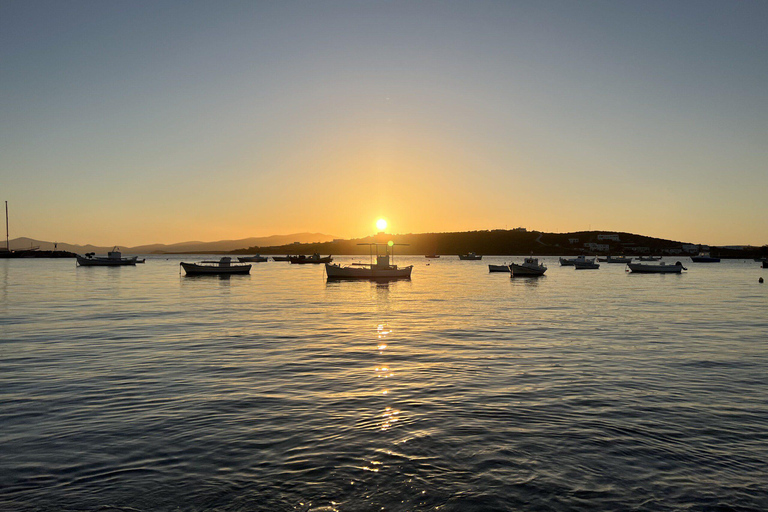 Paros: Sunset Boat Trip with Soft Drinks and Local Wine