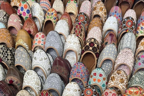 Agra: Guided Shopping Tour Experience with Female Expert Exclusive Half-Day Shopping Tour with Female Expert Guide