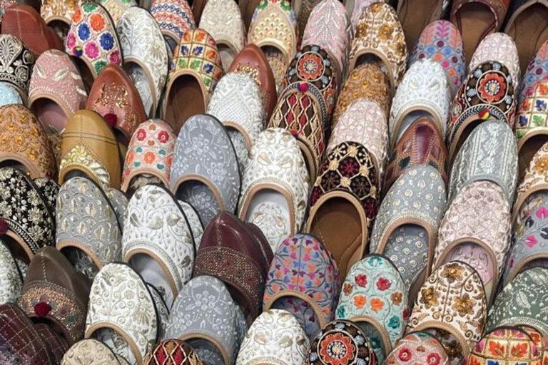 Agra: Guided Shopping Tour Experience with Female Expert Exclusive Half-Day Shopping Tour with Female Expert Guide