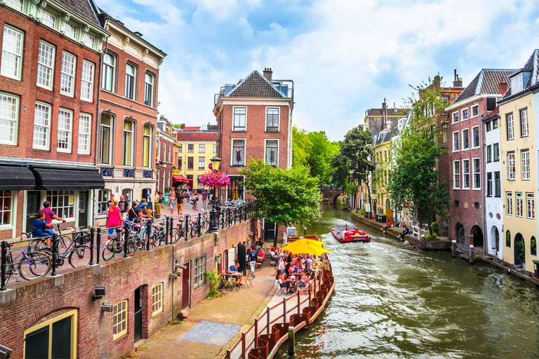 Utrecht: Guided Bike Tour with Gelato and Windmill Visit