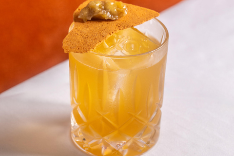 RIO: ROXY DINNER SHOW: DINNER AND A SHOW THAT HUGS