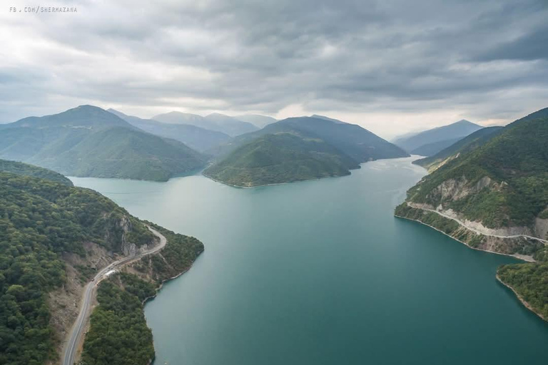 From Kutaisi: 2-Day Kazbegi, Dariali Valley, & Gergeti Tour