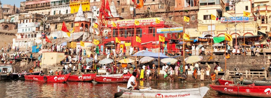Varanasi : Visite privée de la ville avec tour en bateau sur le Gange
