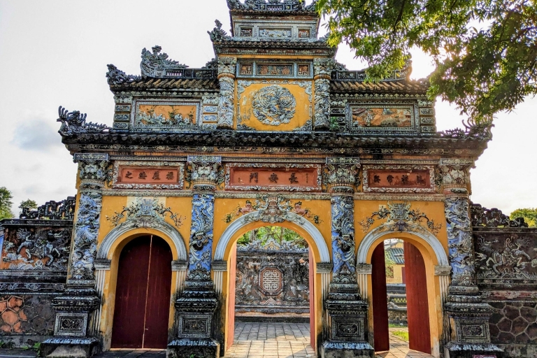 Excursión de un día a la Ciudad Imperial de Hue desde Hue