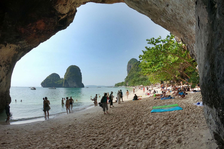 Krabi : tour en bateau privé à longue queue des 4 îlesDemi-journée d'excursion privée en bateau à longue queue