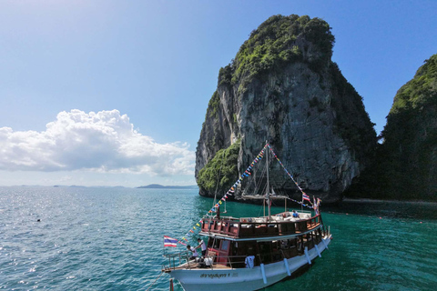 Krabi: Premium Cruise with Dinner & Plankton Swim Meet at Bamboo Beach Club in Ao Nang