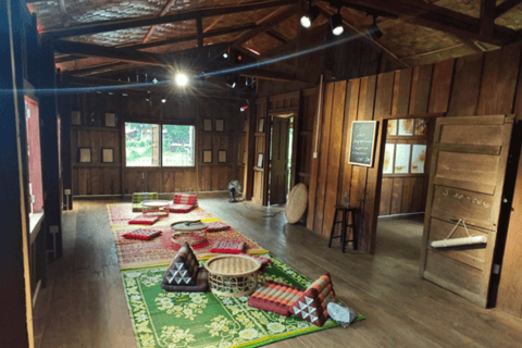 Luang Prabang: Xieng Man Village Walk Half-Day Tour