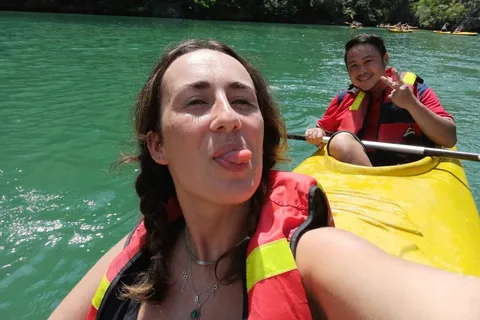 CAT BA INCROYABLE : JOURNÉE COMPLÈTE D'EXCURSION EN BATEAU À LAN HA ET DANS LA BAIE DE HA LONG