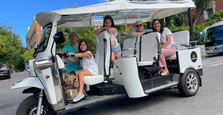 "See Madrid Differently: A Premium Private Tuk Tuk Ride" photo 5