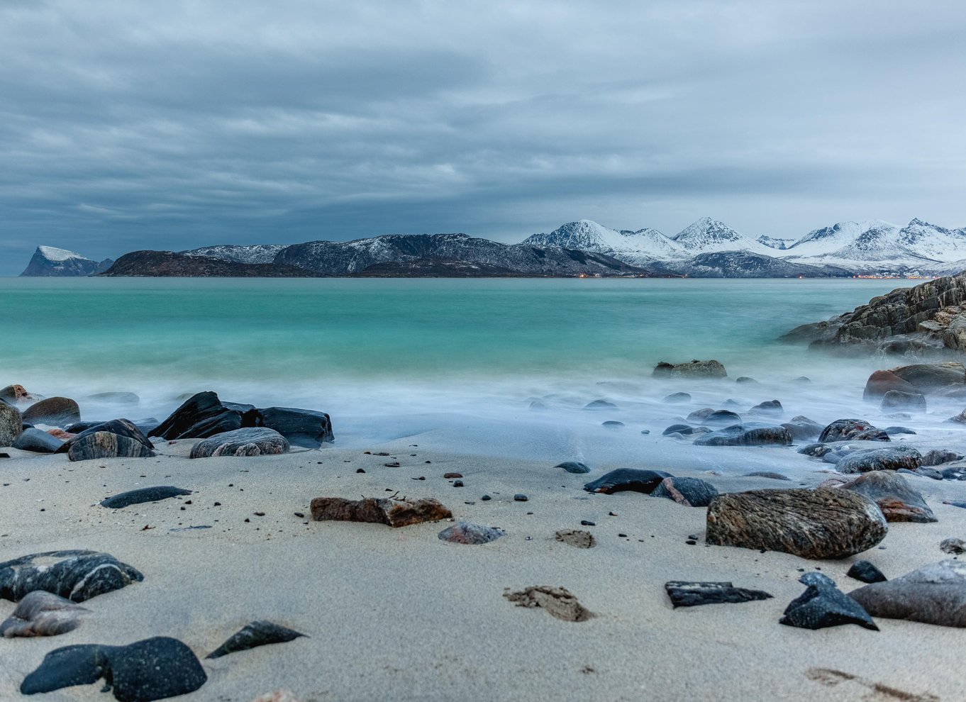 Tromsø: Fjord- og Sommarøy-tur med laksepicnic