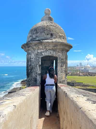 Old San Juan: San Cristobal Castle and Old Town Walking Tour