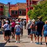 Murano e Burano: tour in barca con guida e visita alla fabbrica di vetro